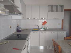 Appartamento Torre Santa Sabina vista mare