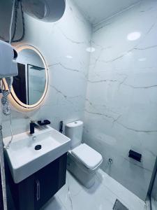 Youssef Pyramids INN