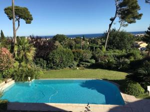 Villas FRGK Villa Claude Juan les Pins : photos des chambres