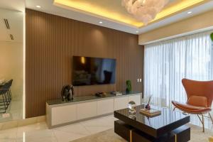 Luxurious Caribbean Apt Aquarella