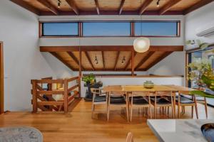 Mid Century on Eastview