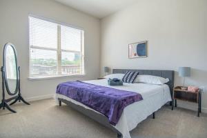 Boulevard Stays Nature Escape 2BR Suite Gym Pool Parking