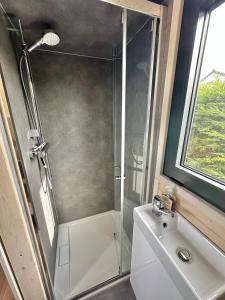Chalets BERCK-PLAGE - 4 Hebergements insolites Tiny House de 2 a 18 personnes : photos des chambres
