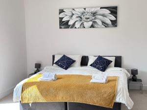 Stylish New Camden Town Studio