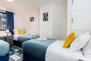 4 Bedroom Flat Near Sheffield City Centre Sleeps 7