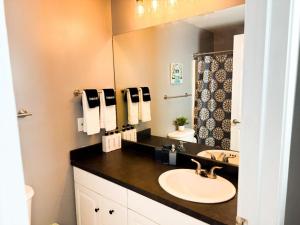 Charming 2 Bedroom Loft