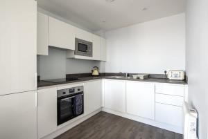 Convenient 2 Bed Apartment in Central Birmingham