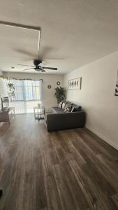 Spacious Silverlake Apartment