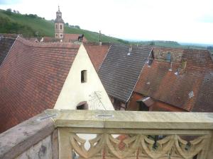 B&B / Chambres d'hotes ADRIHOF a Riquewihr, Cour de l'Abbaye d'Autrey : photos des chambres