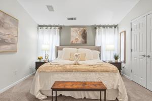 The Luxe on 16th Steps to Atlantic Station