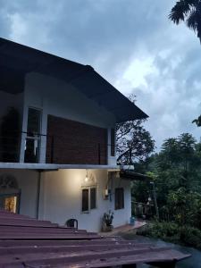 Sunset retreat guest house