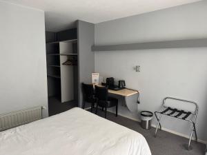 Hotels Hotel Dupleix - Hyper centre - Reouverture : photos des chambres