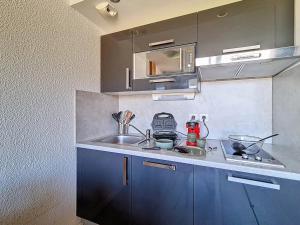 Studio rénové Proche des pistes Balcon - FR-1-344-859