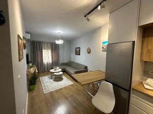 Starli Apartment - Tirana