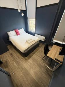 The Alfred House - Rooms & Stays