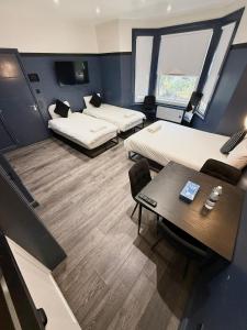 The Alfred House - Rooms & Stays