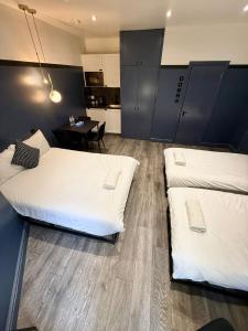 The Alfred House - Rooms & Stays