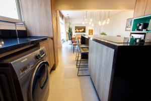 Amplo e Sofisticado colado à Paulista - Wecare Hosting