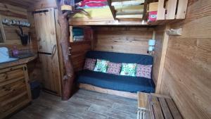 Chalets patrice et chrstel Cabane en bois : photos des chambres