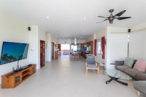 Karon Bliss Sea View Villa with Private Pool