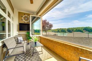 Smith Mountain Lake Retreat with Resort Amenities!