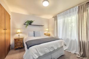 Jamieson Cottage 2 - By the River