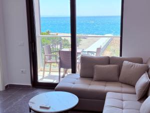 Rana Hedhun Apartment