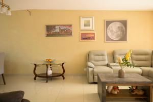 Casa Teresita - Amplia y cómoda en zona tranquila y bien conectada