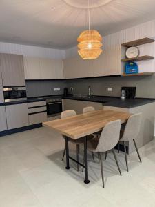 Gemini Court Apartment