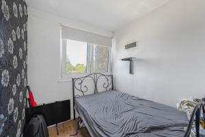 Peckham apartment with 2 balcony
