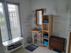 Maisons de vacances Maison avec jardin : photos des chambres