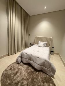 Entire Modern and comfy Apt