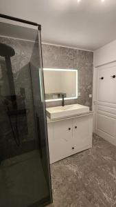 Château de la Rochetière