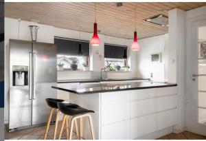 Stort hus i rolige omgivelser