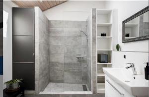 Stort hus i rolige omgivelser