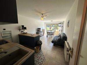 Appartements Residence Marines D-aryana - Joli T3 au calme a proximite de la mer dans la Residence Marines d-Aryana MAE-9803 : photos des chambres