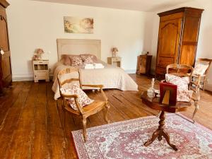 B&B / Chambres d'hotes Le Domaine des Tilleuls : photos des chambres