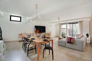 Spacious house 4BDR 7P - Boulogne Billancourt