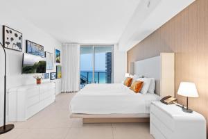 Oceanfront Luxe Apt 24th Floor