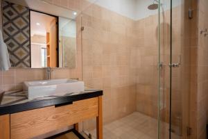 Serra Hospedajes Circulo Americana