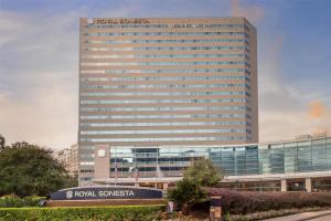 The Royal Sonesta Houston Galleria