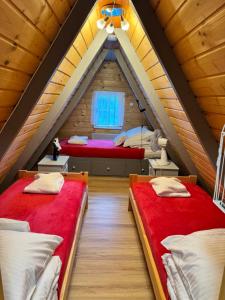 U Bogatki Glamping Premium SPA Górski Drewniany Domek