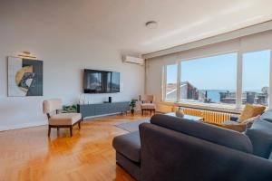 Bosphorus View with 5 Bedrooms and Elevator