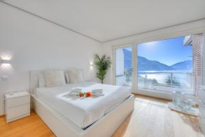 Honeymoon with Stunning View - Happy Rentals