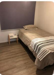 Muy cómodo cerca de clínicas, restaurantes y metro, caminable