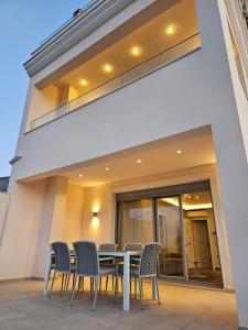 Théa Luxury Apartments Corfu Town