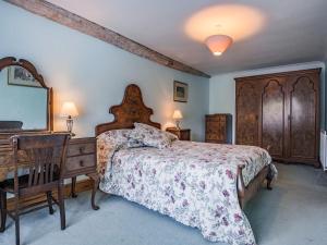 Clock Cottage