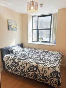 Double Bed Apartment Bradford City Center