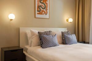 3 Bedrooms and Central Location