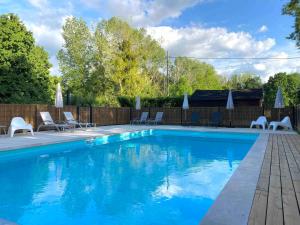 B&B / Chambres d'hotes Le Moulin Du Port : photos des chambres